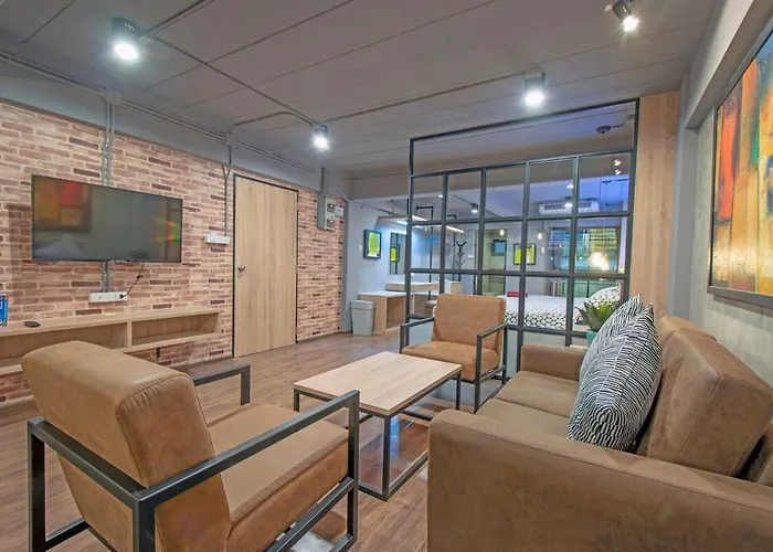 アパート Private In Huaikwang